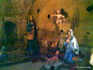 132379_1605745702068_4572852_o-001